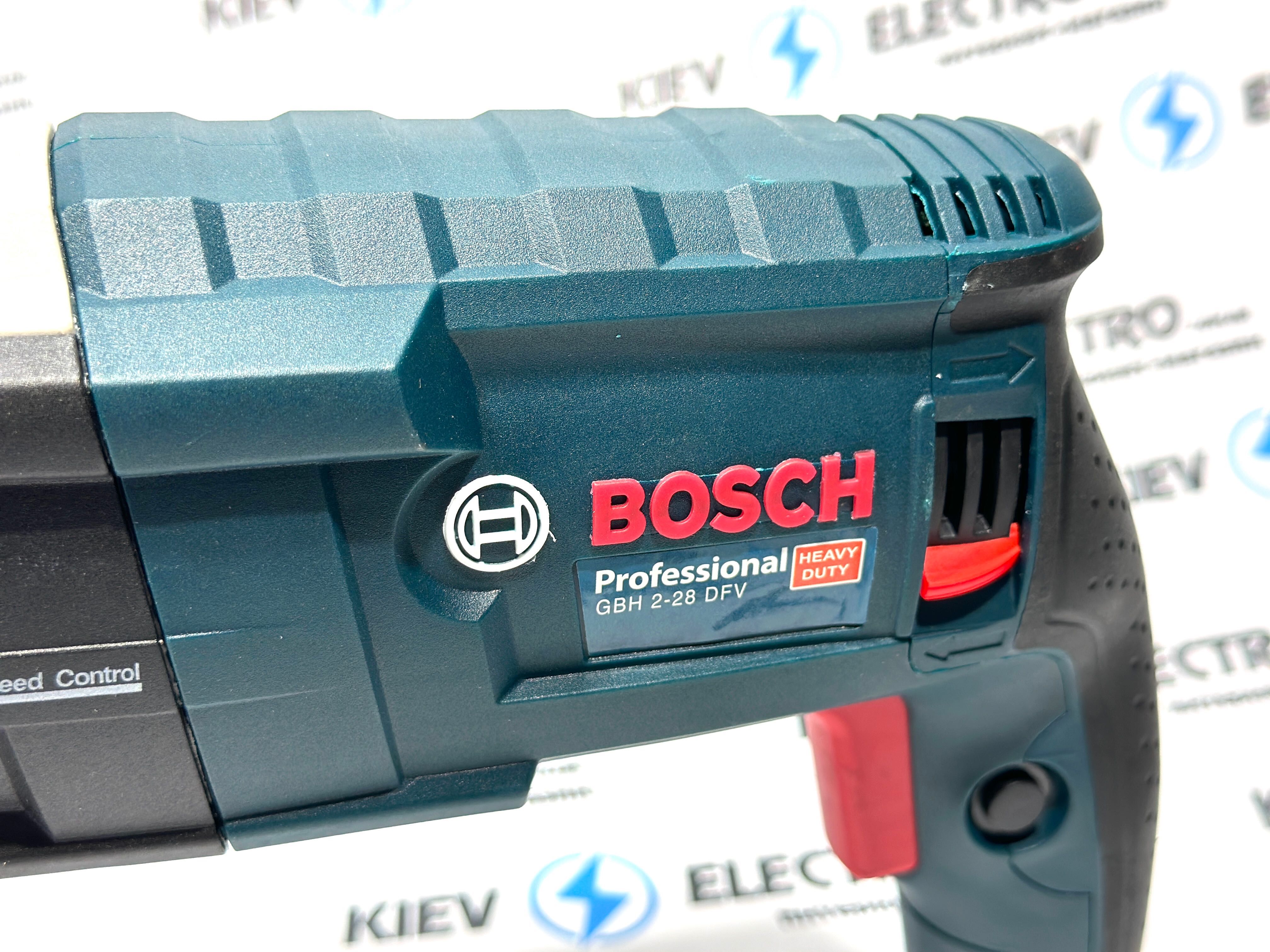 Перфоратор Bosch GBH 2-28 DFV + патрон + инструмент  Latvia ТОП