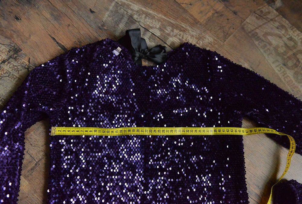 Плаття нарядне святкове фіолетове в пайєтках на дівчинку 146р