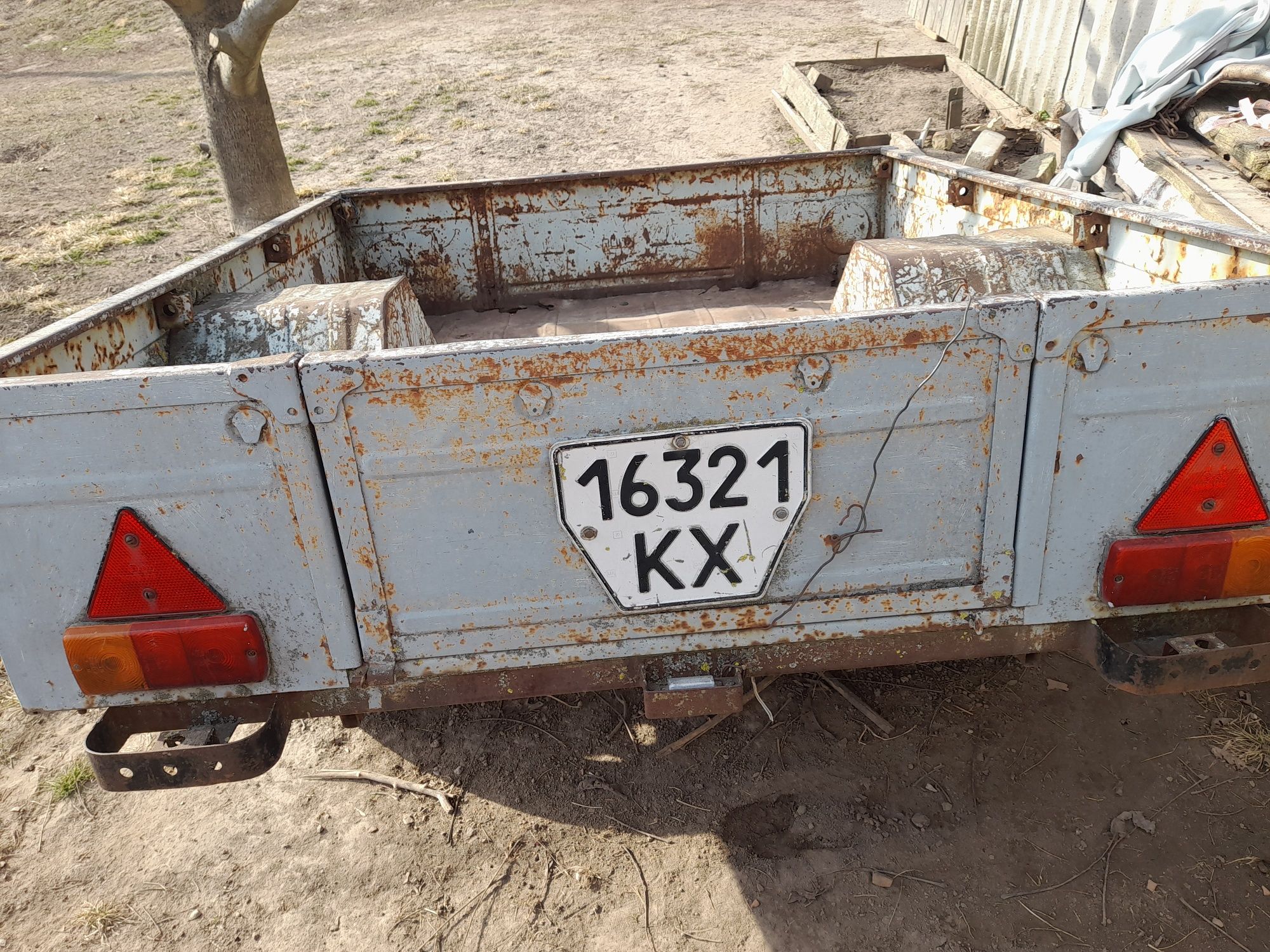 Прицеп легковий бу
