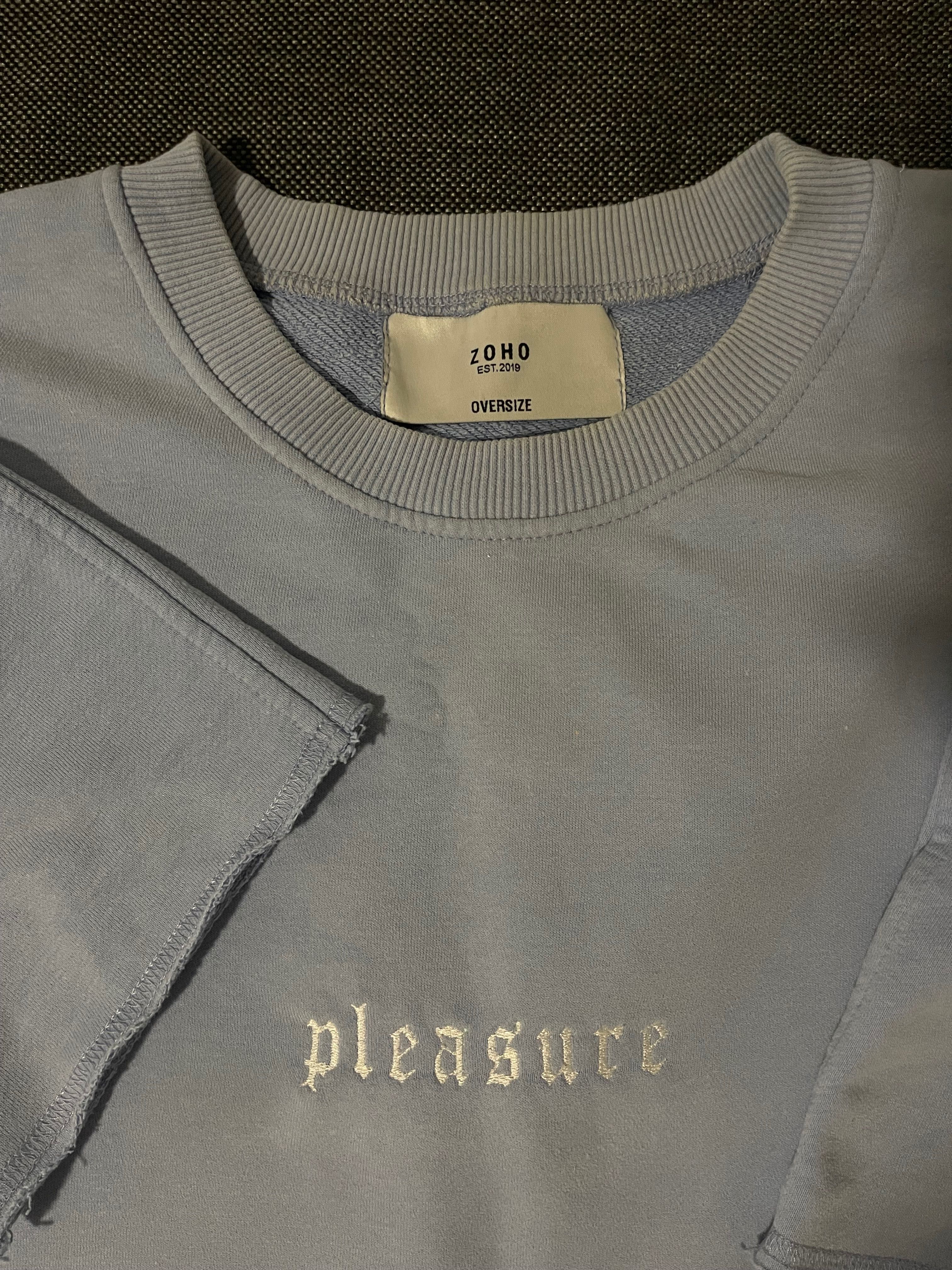 Garnitur z krótkimi spodenkami i koszulką „Pleasure”