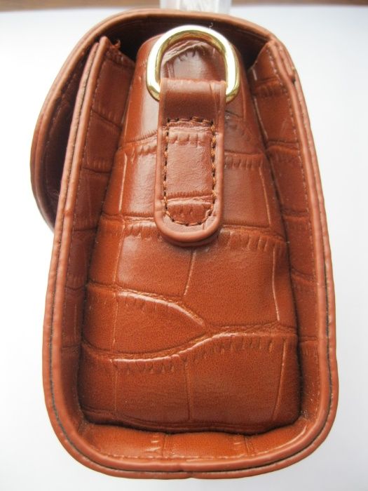 Женская сумка коричневая.