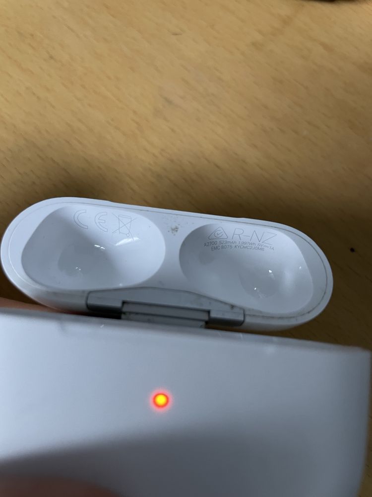Airpods Pro 2 оригінал кейс