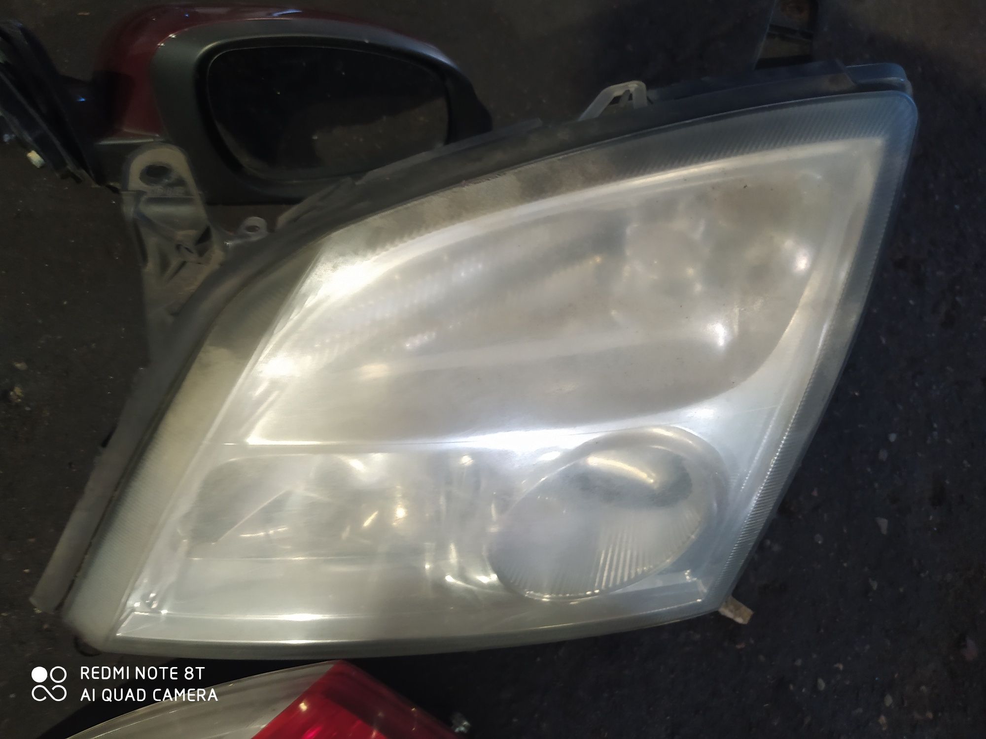 Opel Vectra C lampa lewa przód