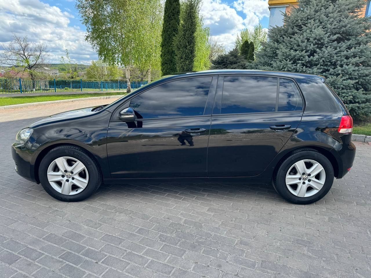 Продам Volkswagen Golf VI