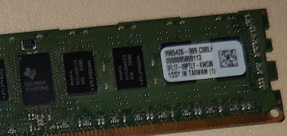 Серверна пам'ять 4x2 = 8GB, DDR3-1066 CL7 SDRAM ECC, Registered (8 GB)