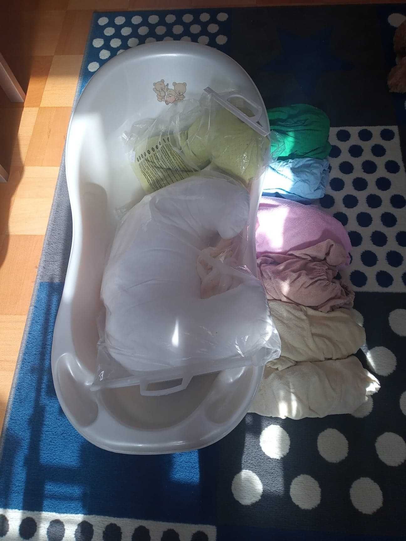 łóżeczko dziecięce BOCIAN + wanienka + akcesoria