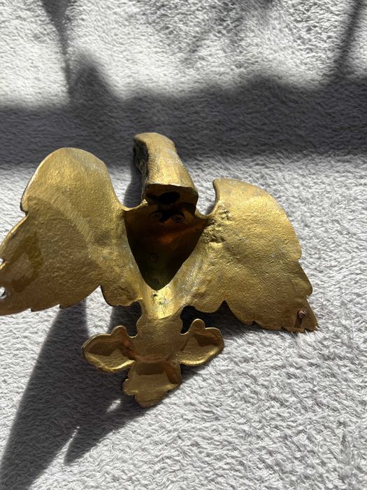 Orzeł ze stopu metali 39