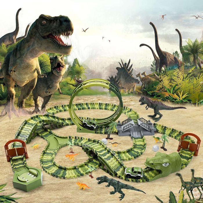 tor wyścigowy park dinozaurów