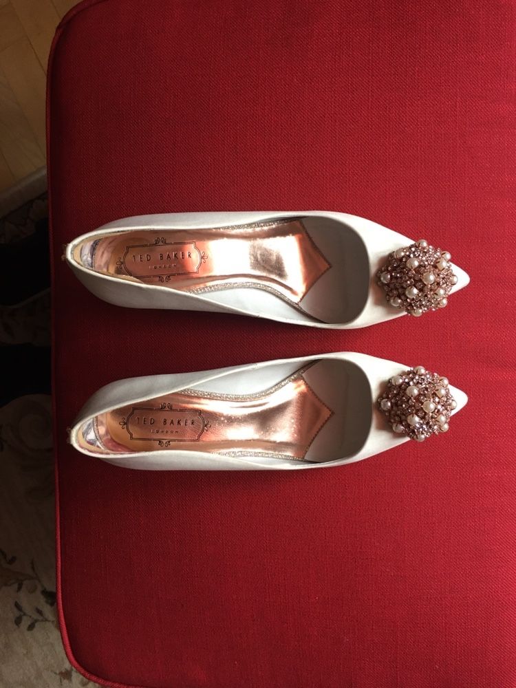 Buty ślubne TED BAKER 39