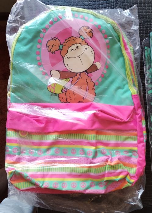 Mochila nova Nici original em embalagem.