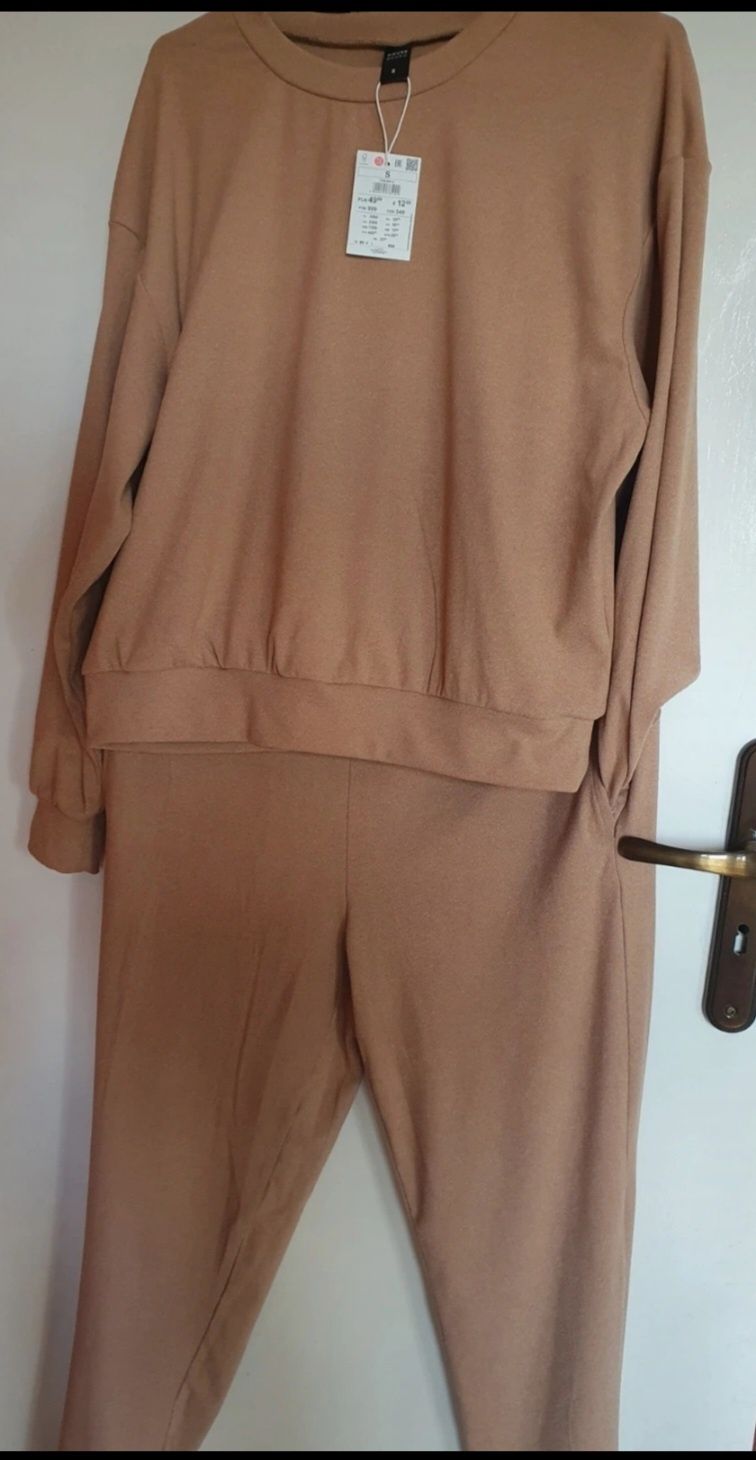 Dres damski hause brand