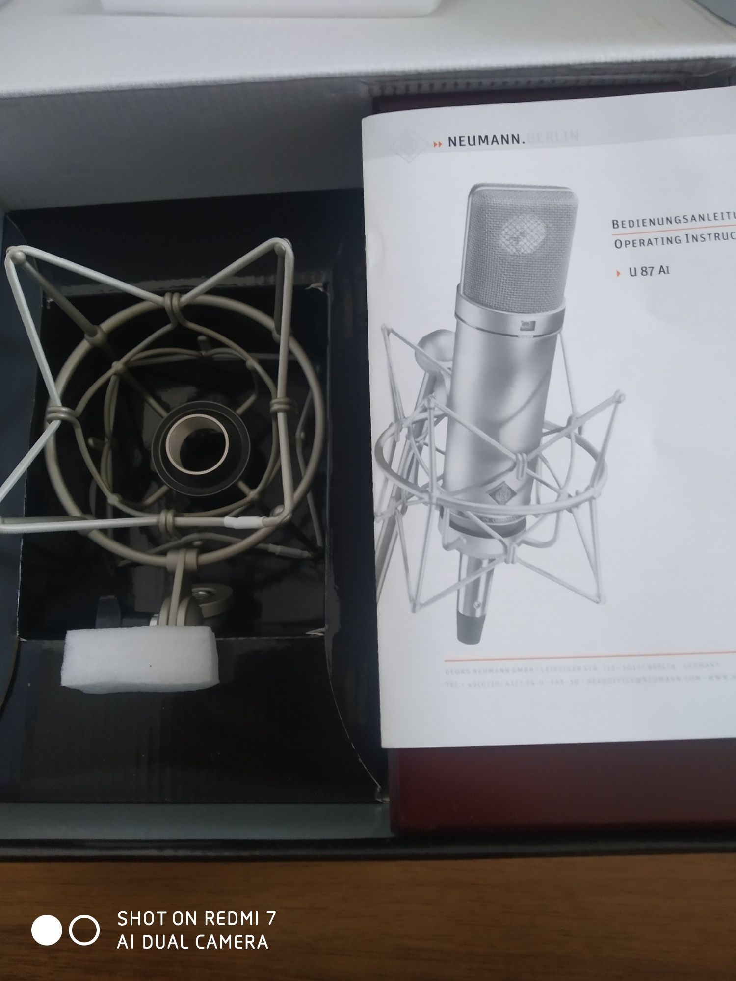 Mam do zaoferowania świetny mikrofon jakim jest Neumann U87 Ai