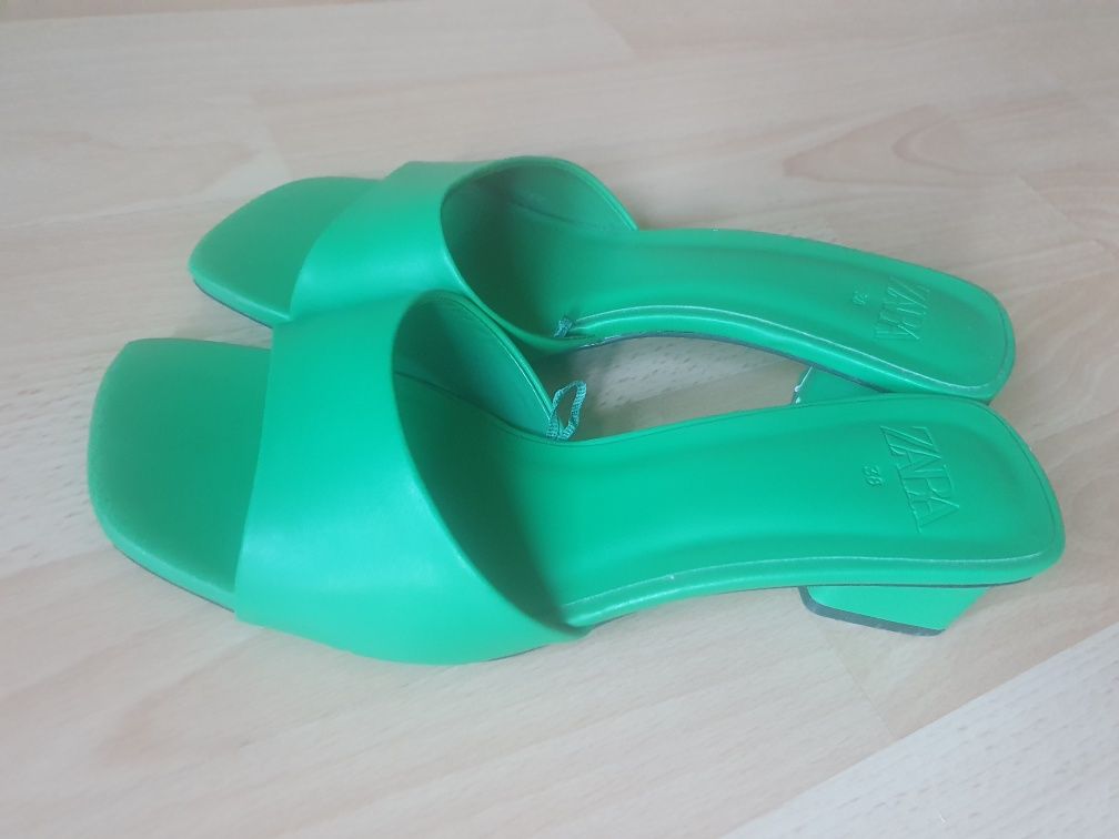 Klapki Zara 38 zielone