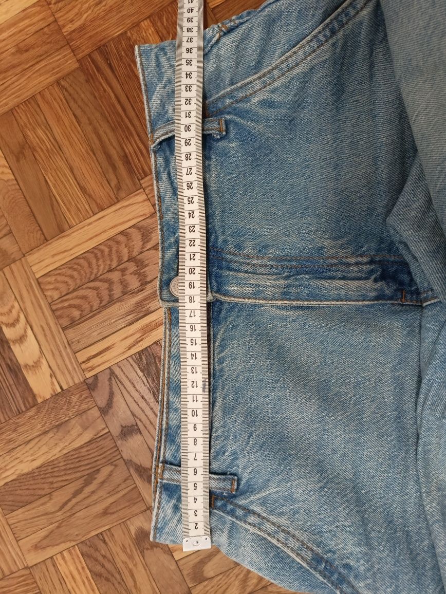 Spodnie dżinsowe oversize mom jeans M
