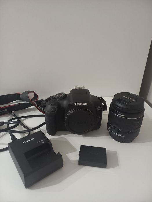 Lustrzanka Canon Eos 2000d