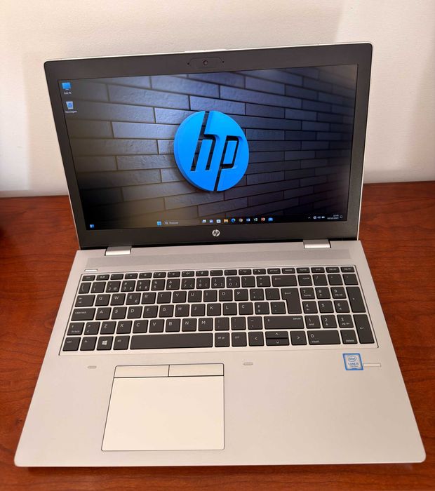 HP Probook 650 G4 15.6"FullHD|i5-7300U|16Gb Ram|Ssd 256Gb|Porta RS-232