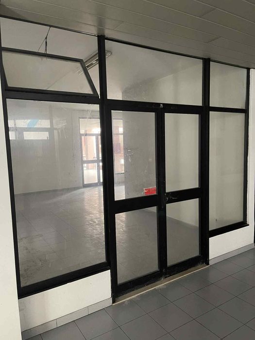 Loja no centro de Valença 40m | Perto da fronteira com Espanha