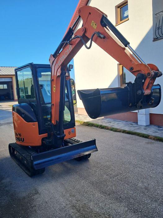 Sprzedam minikoparkę HITCHI ZX26U-5A