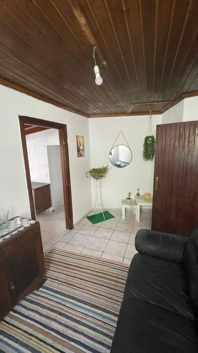 Casa para arrendar T1 Santa Comba Dão