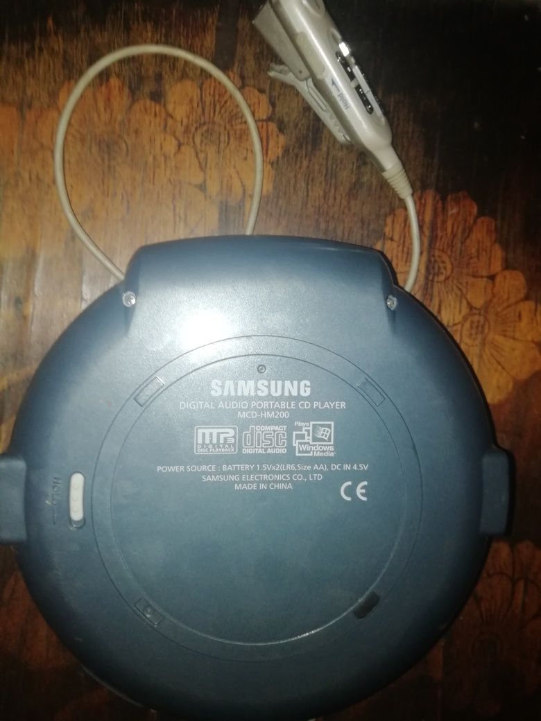 Сиди плейр дисковый SAMSUNG MCD-HM-200 робочий