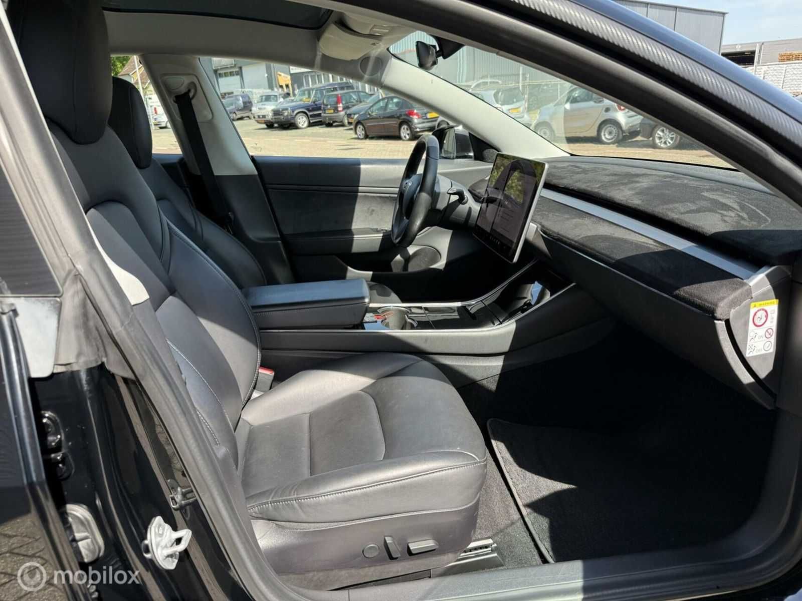 Tesla Model 3 Long Range AWD 75 kWh FSD