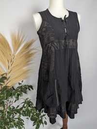 Czarna sukienka z fakturą wzorzysta ciekawy styl Warehouse XL 42