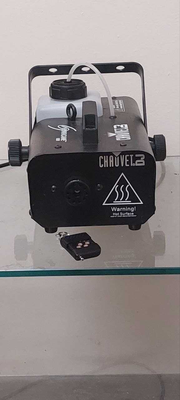 Дым машина CHAUVET 220vh1000 и жидкость для дыма
•