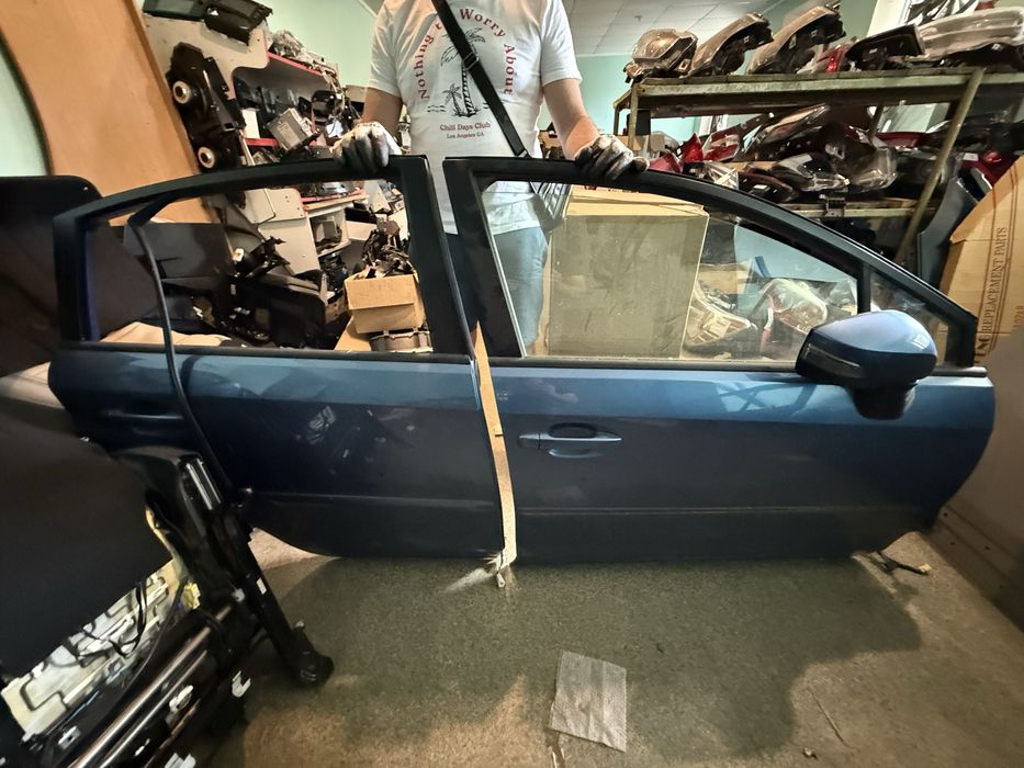Двери subaru Impreza XV Crosstrek G13 G23