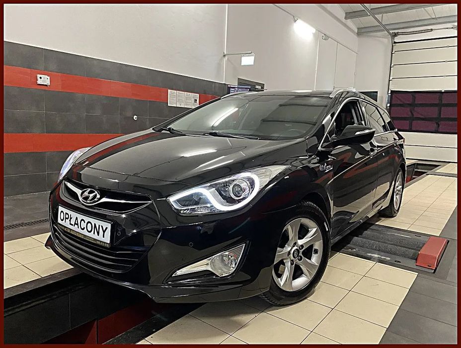 Hyundai i40 1.6 Benzyna Nawigacja Kamera Cofania Ledy Ledy