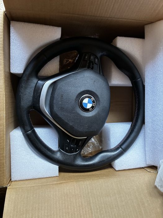 Руль bmw f30 оригинал с подушкой