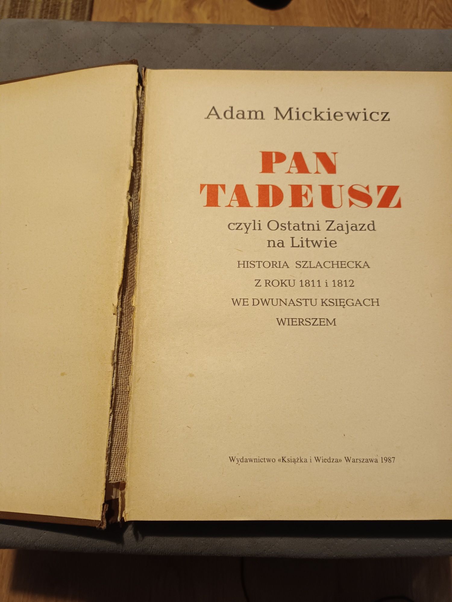 Książka,,Pan Tadeusz "