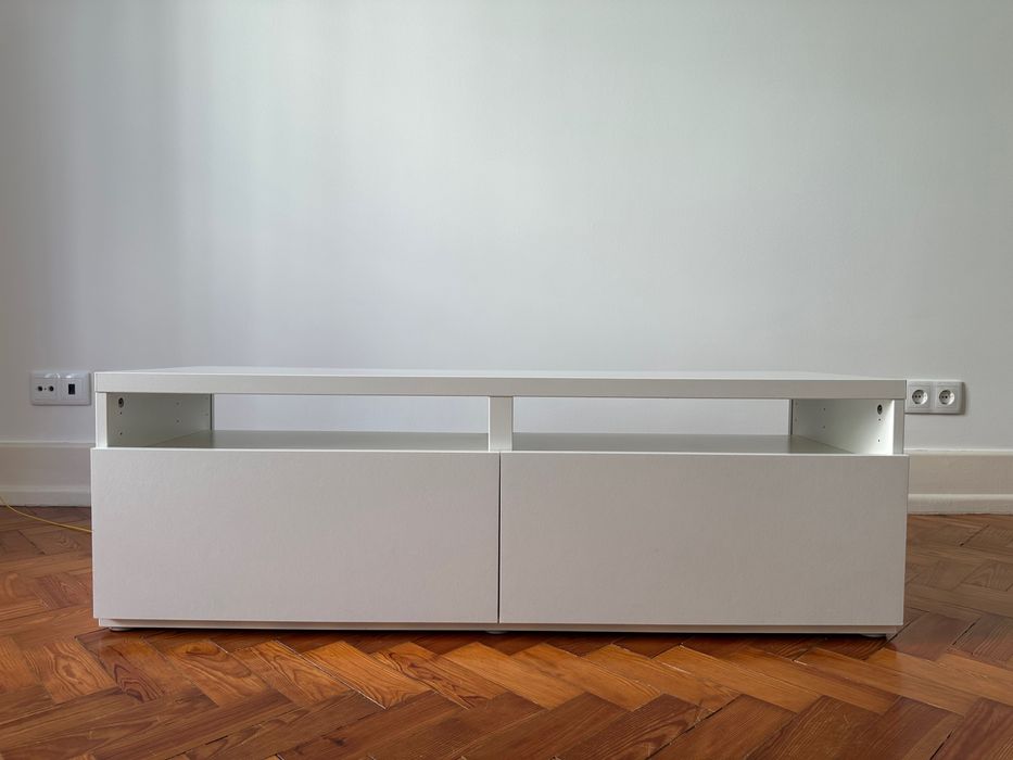 Móvel TV branco - IKEA