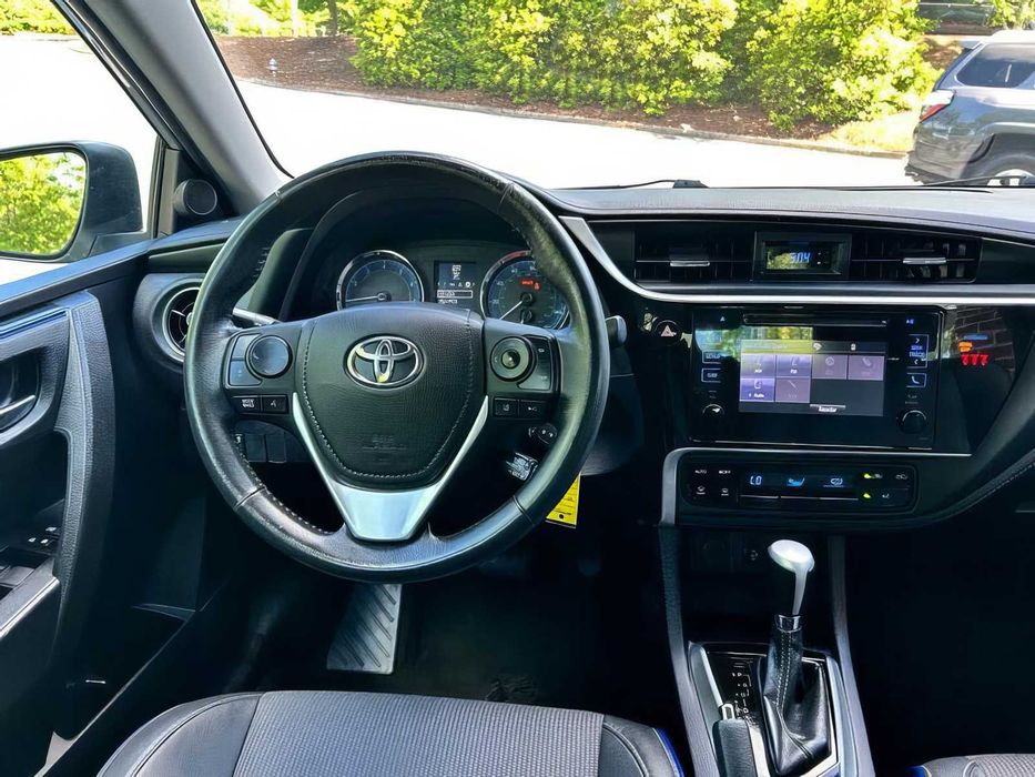 Toyota Corolla      2019
