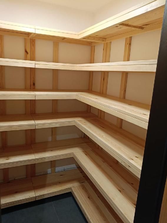 Regał stojak na wino duży lite drewno