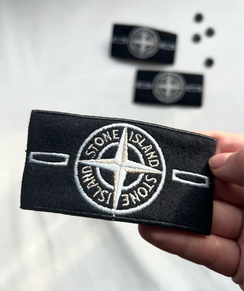 Патч світиться чорно-білий night glove + гудзики Stone Island