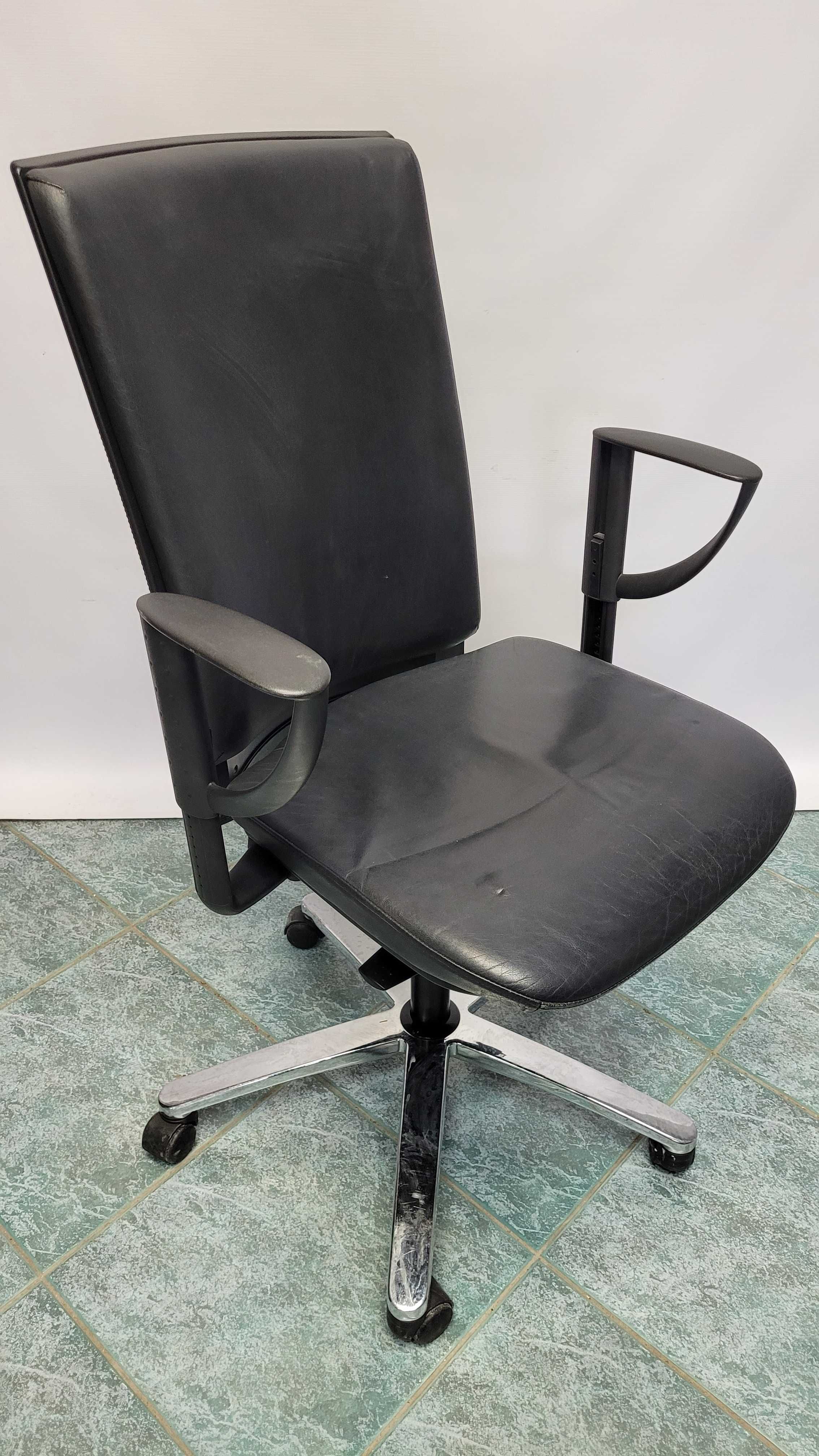 Fotel biurowy , krzesło obrotowe Konig Neurath skóra