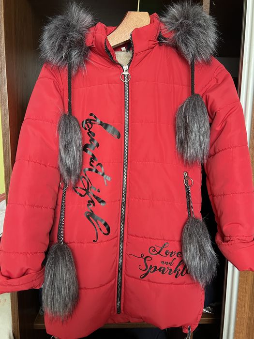 Зимова куртка 140