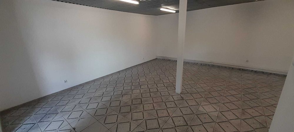 Pomieszczenie do wynajęcia - Trawniki - sklep biuro usługi