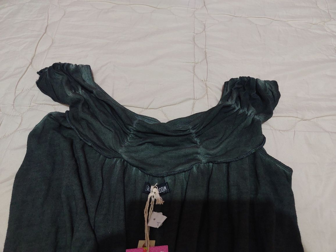 Vestido novo pintado à Mão