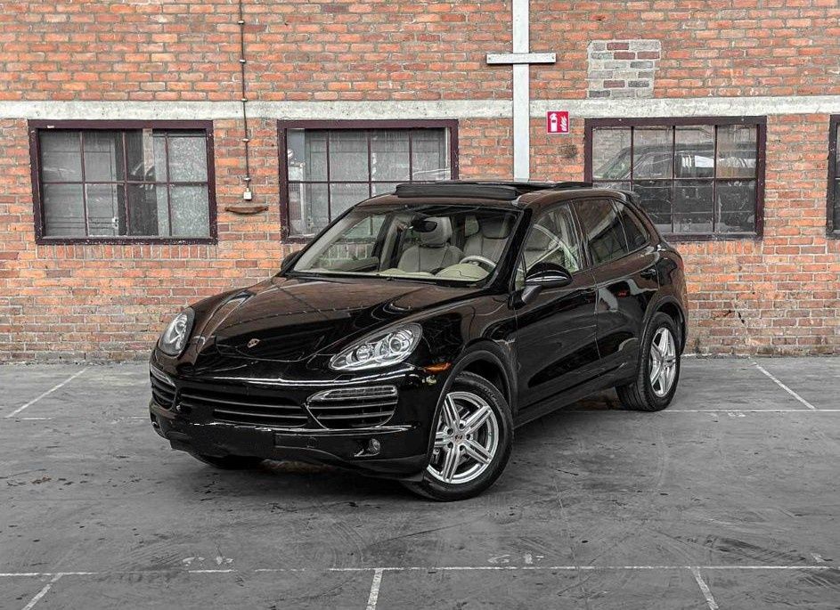 PORSCHE Cayenne S Hybrid 3.0 v6