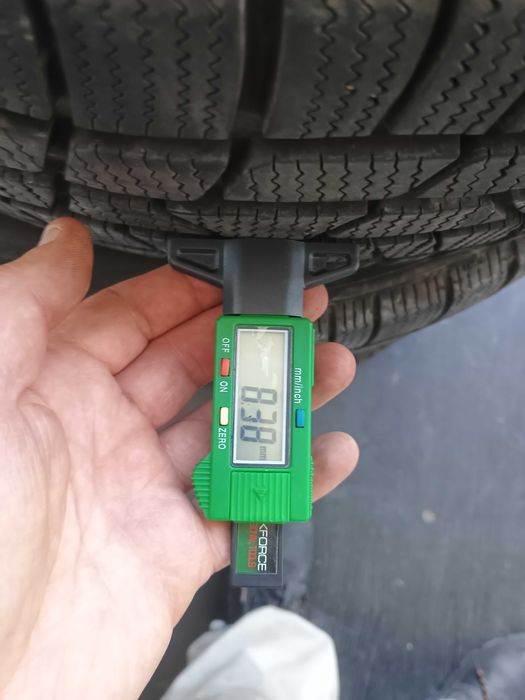Całoroczne opony Profil 225/45/R17 para 2 sztuki 2021r. Bieżnik 8,3mm