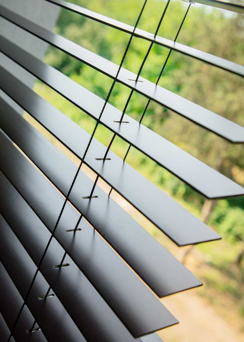 Żaluzja aluminiowa szara 50 MM