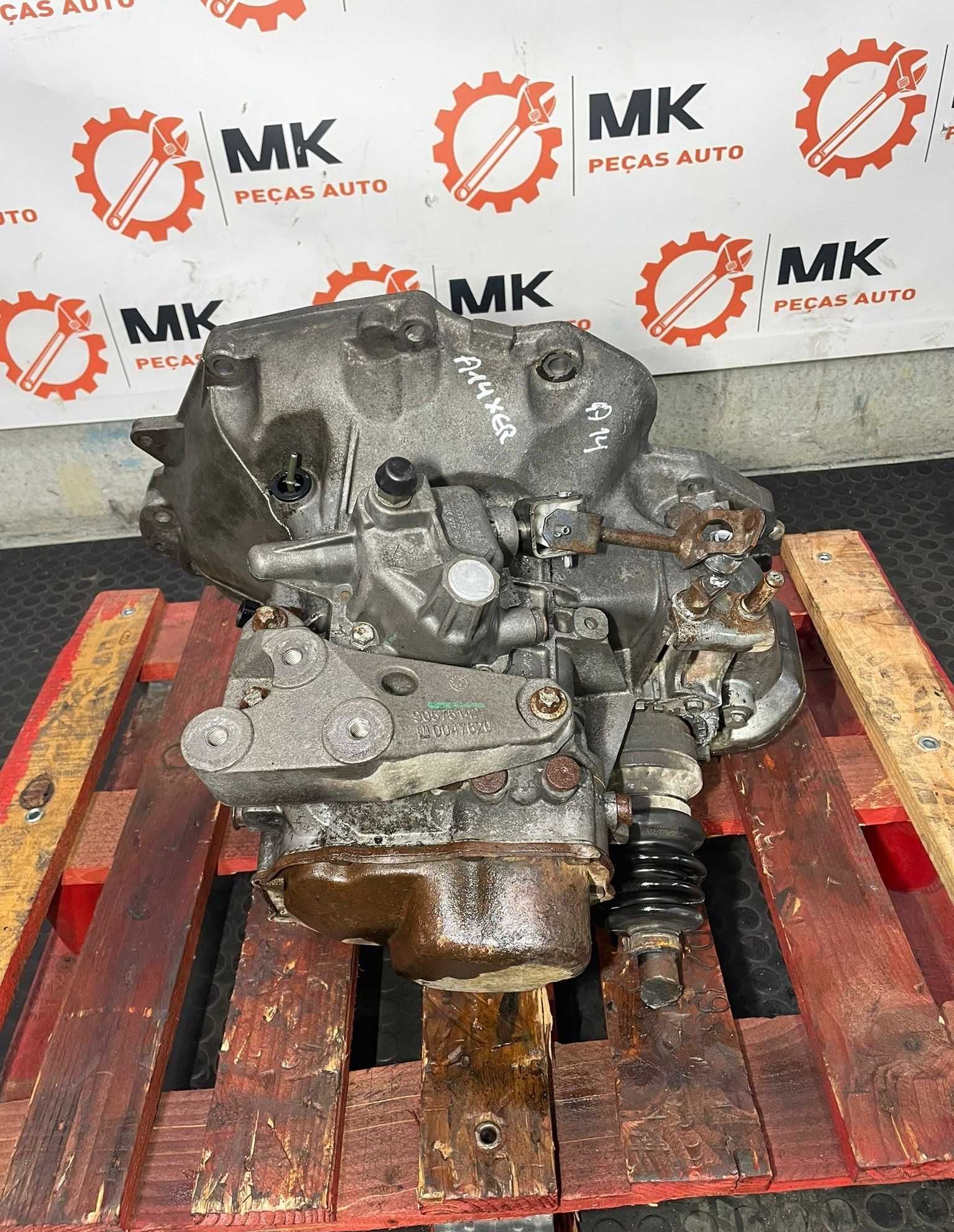 Caixa de velocidades Opel Corsa D/Astra/Meriva 1.4i (A14XER)
