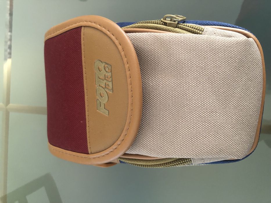 Maquina fotografica instantânea