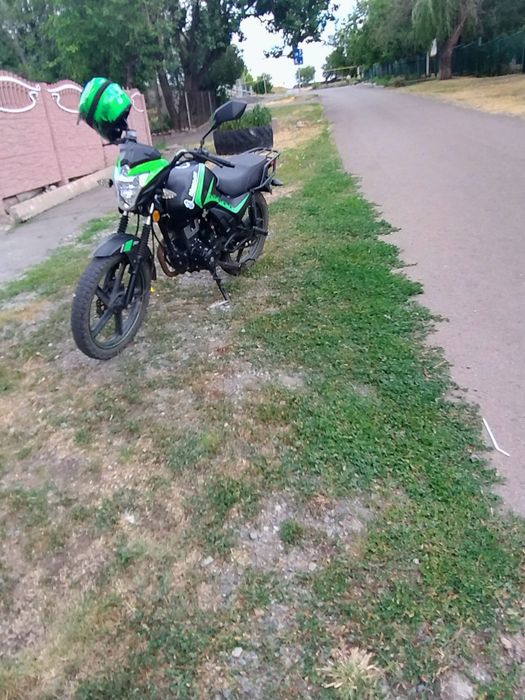 Продам мустанг фості 150