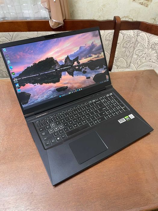 Ноутбук 17 FHD Cyberpower Tracer IV (i7-10750H/16GB/SSD 2Tb/RTX 2060)