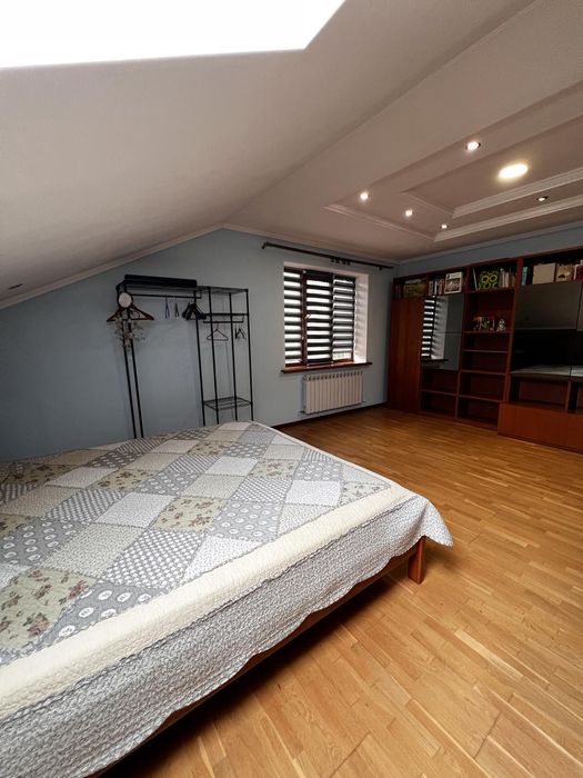 Оренда будинку Забуччя, біля лісу та озера, швидкий виізд на Киів