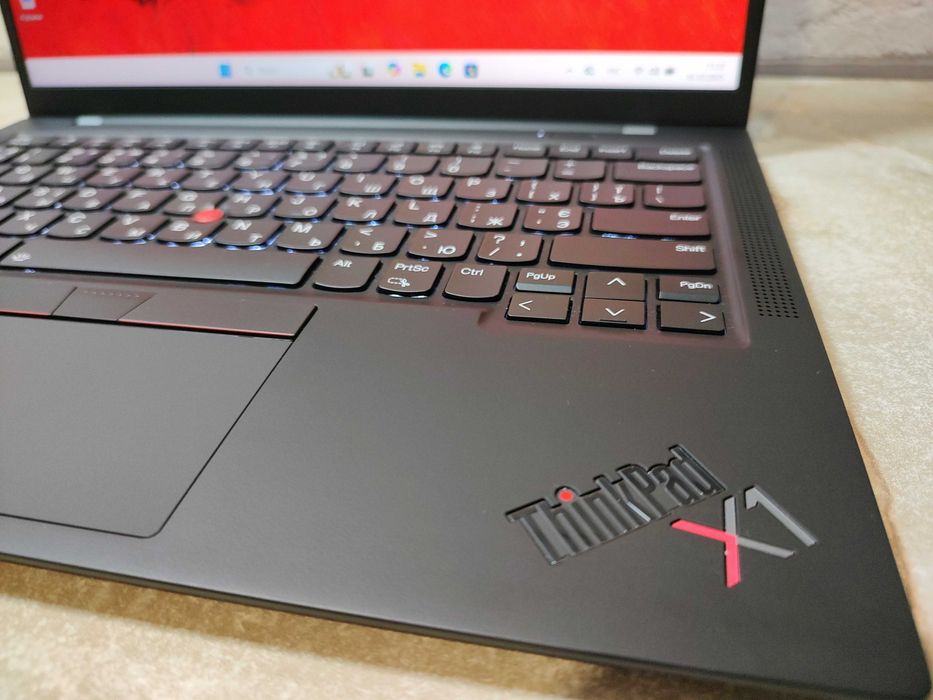 Lenovo ThinkPad X1 Carbon gen 9 IPS 400 nit intel i5-1135G7 16GB 256GB