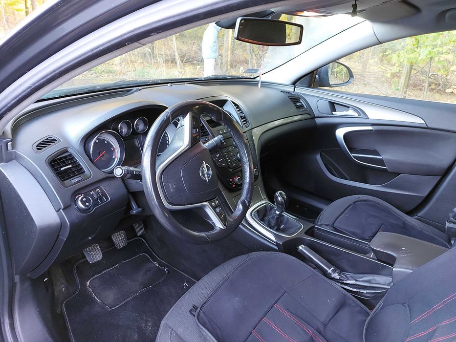 Opel Insignia A KOMBI 2.0CDTI 130KM Klimatyzacja PDC Alufelgi 17''