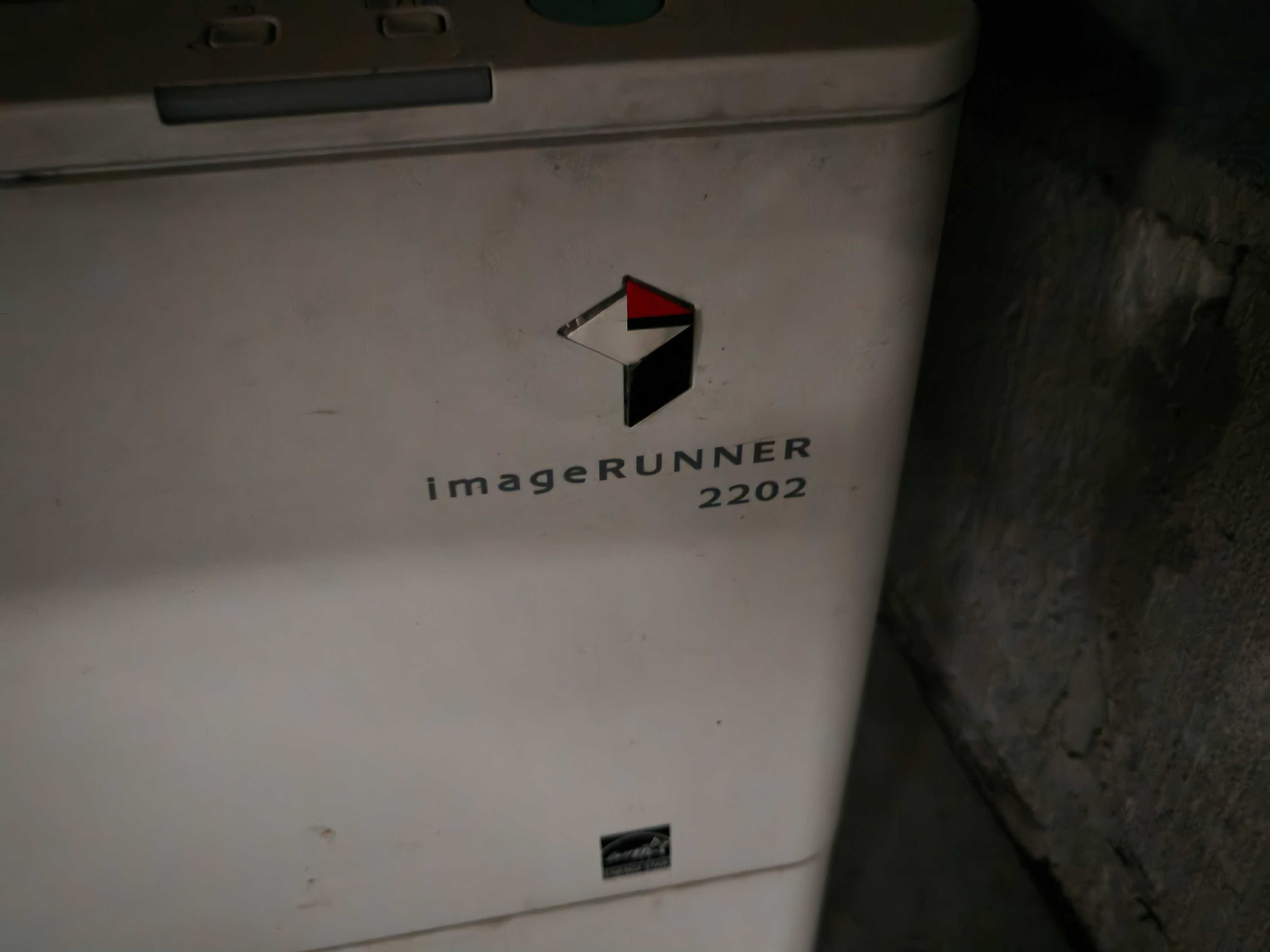 Urządzenie wielofunkcyjne Canon imageRUNNER 2202